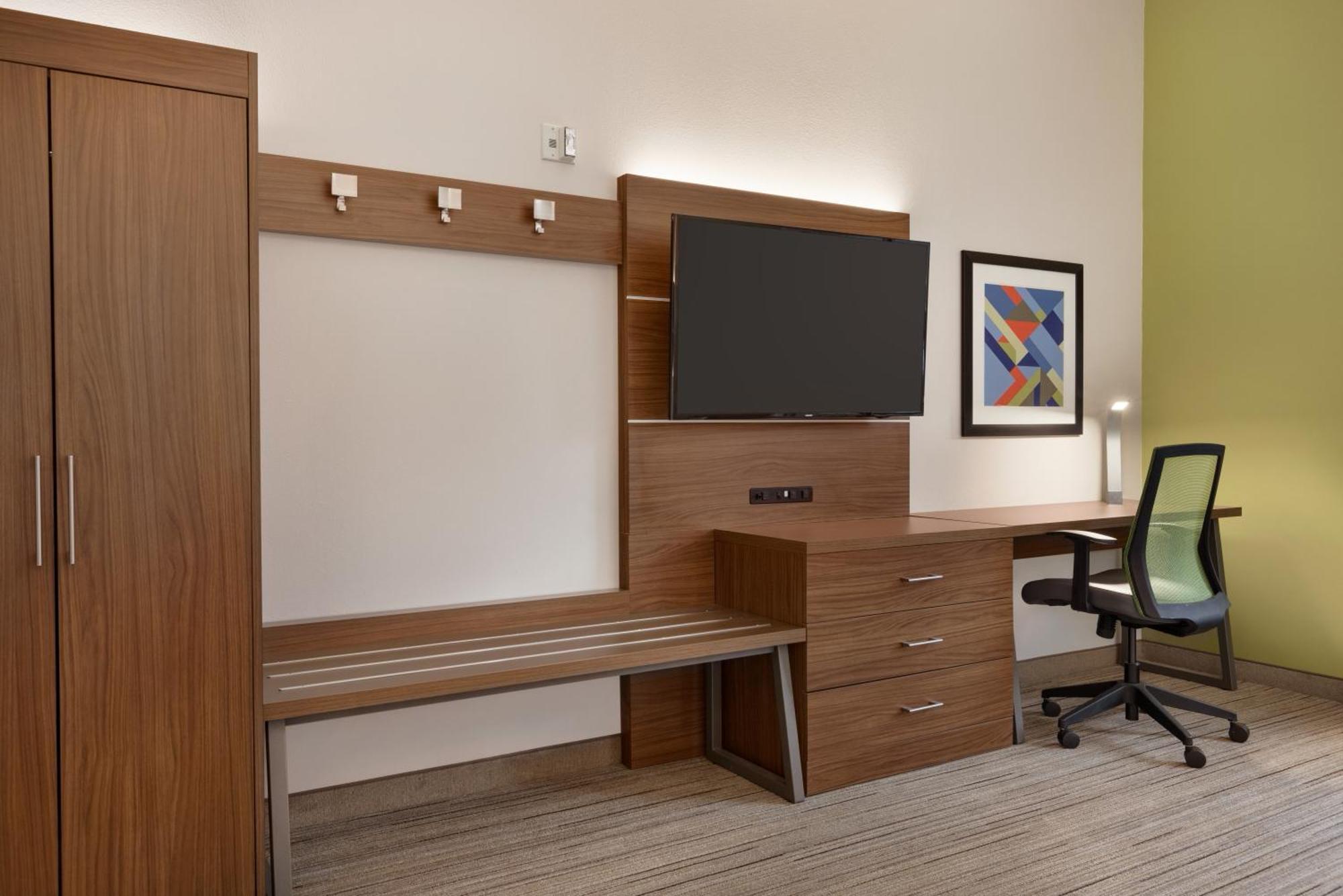 Holiday Inn Express Hotel & Suites Opelika Auburn By Ihg Εξωτερικό φωτογραφία