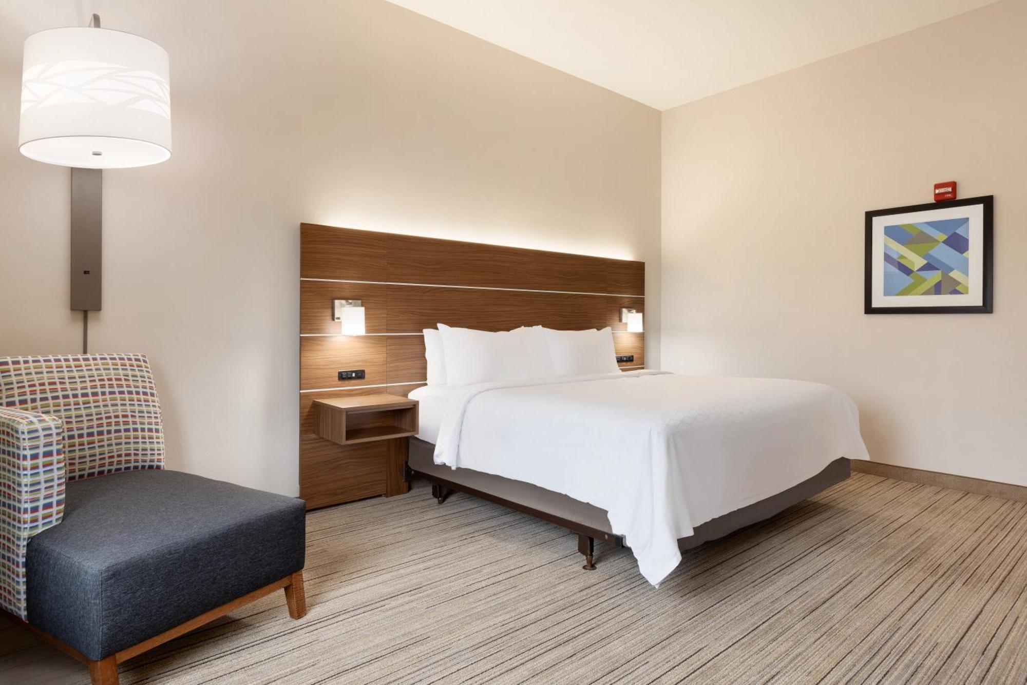 Holiday Inn Express Hotel & Suites Opelika Auburn By Ihg Εξωτερικό φωτογραφία