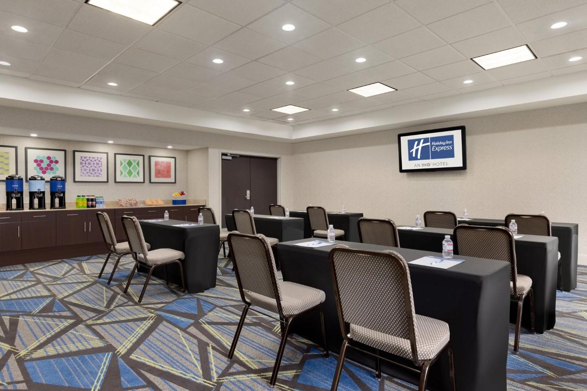 Holiday Inn Express Hotel & Suites Opelika Auburn By Ihg Εξωτερικό φωτογραφία