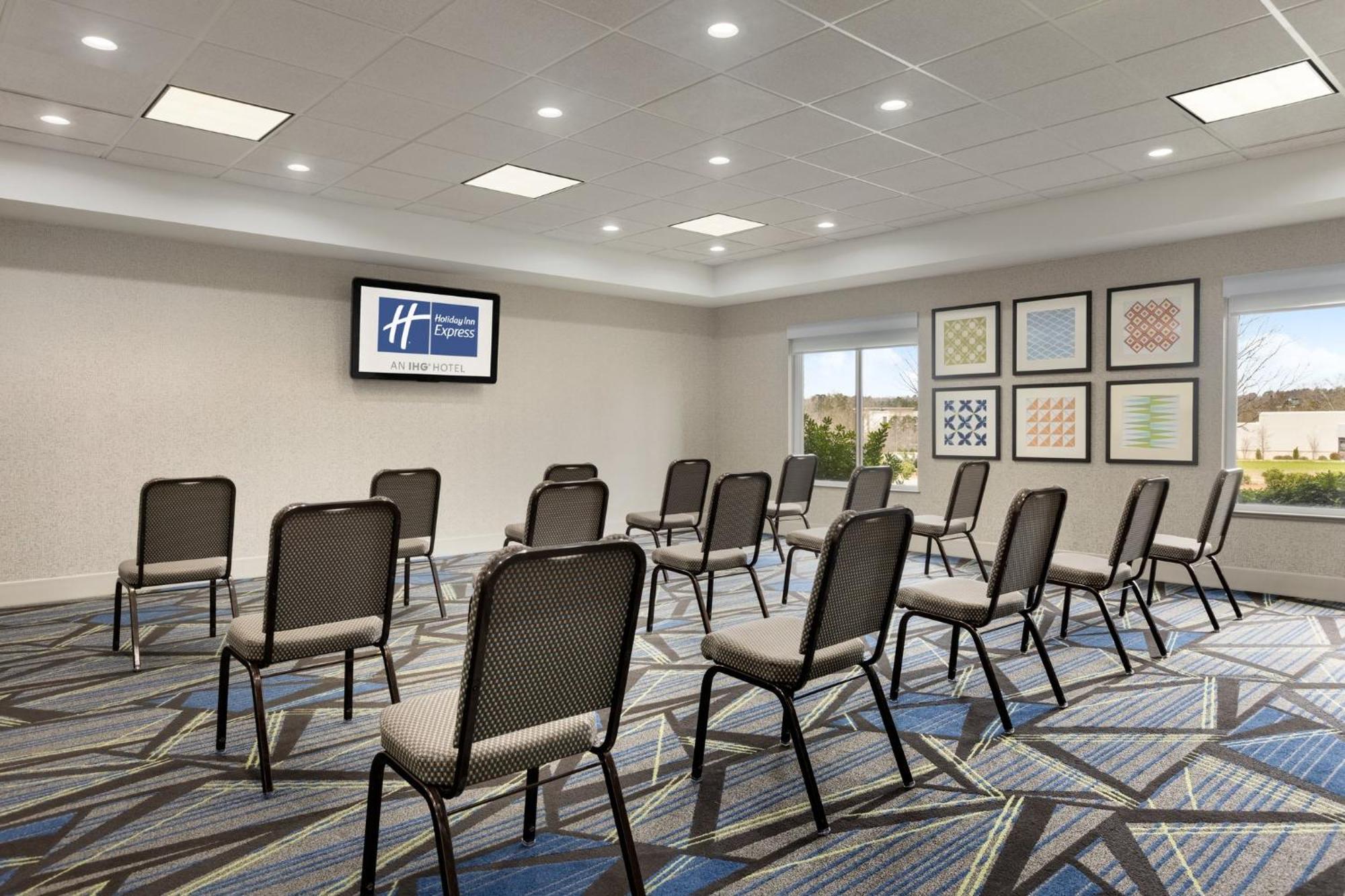 Holiday Inn Express Hotel & Suites Opelika Auburn By Ihg Εξωτερικό φωτογραφία