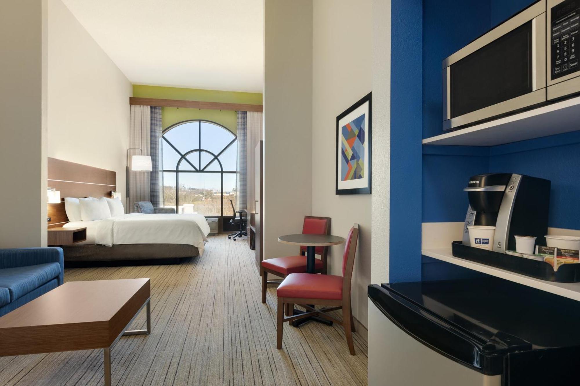 Holiday Inn Express Hotel & Suites Opelika Auburn By Ihg Εξωτερικό φωτογραφία