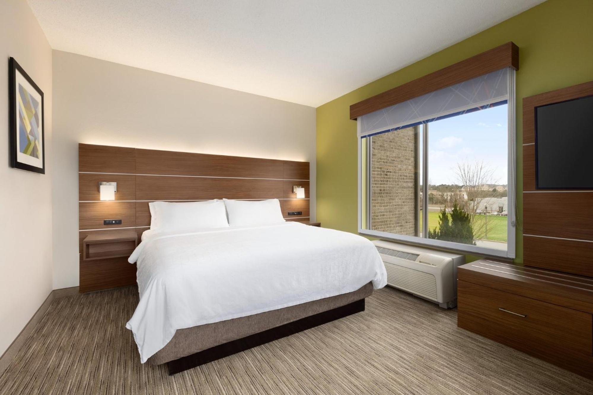 Holiday Inn Express Hotel & Suites Opelika Auburn By Ihg Εξωτερικό φωτογραφία