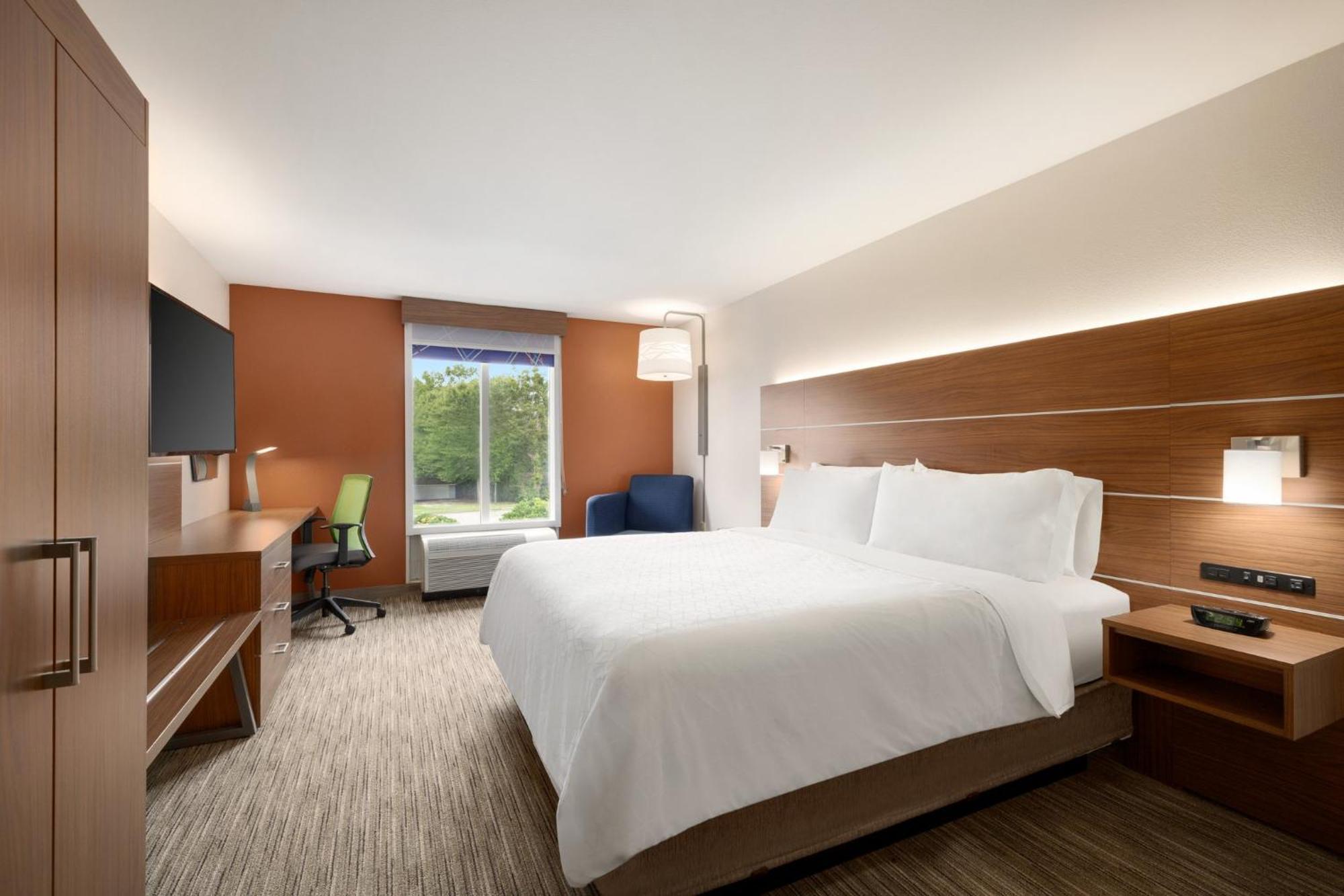 Holiday Inn Express Hotel & Suites Opelika Auburn By Ihg Εξωτερικό φωτογραφία