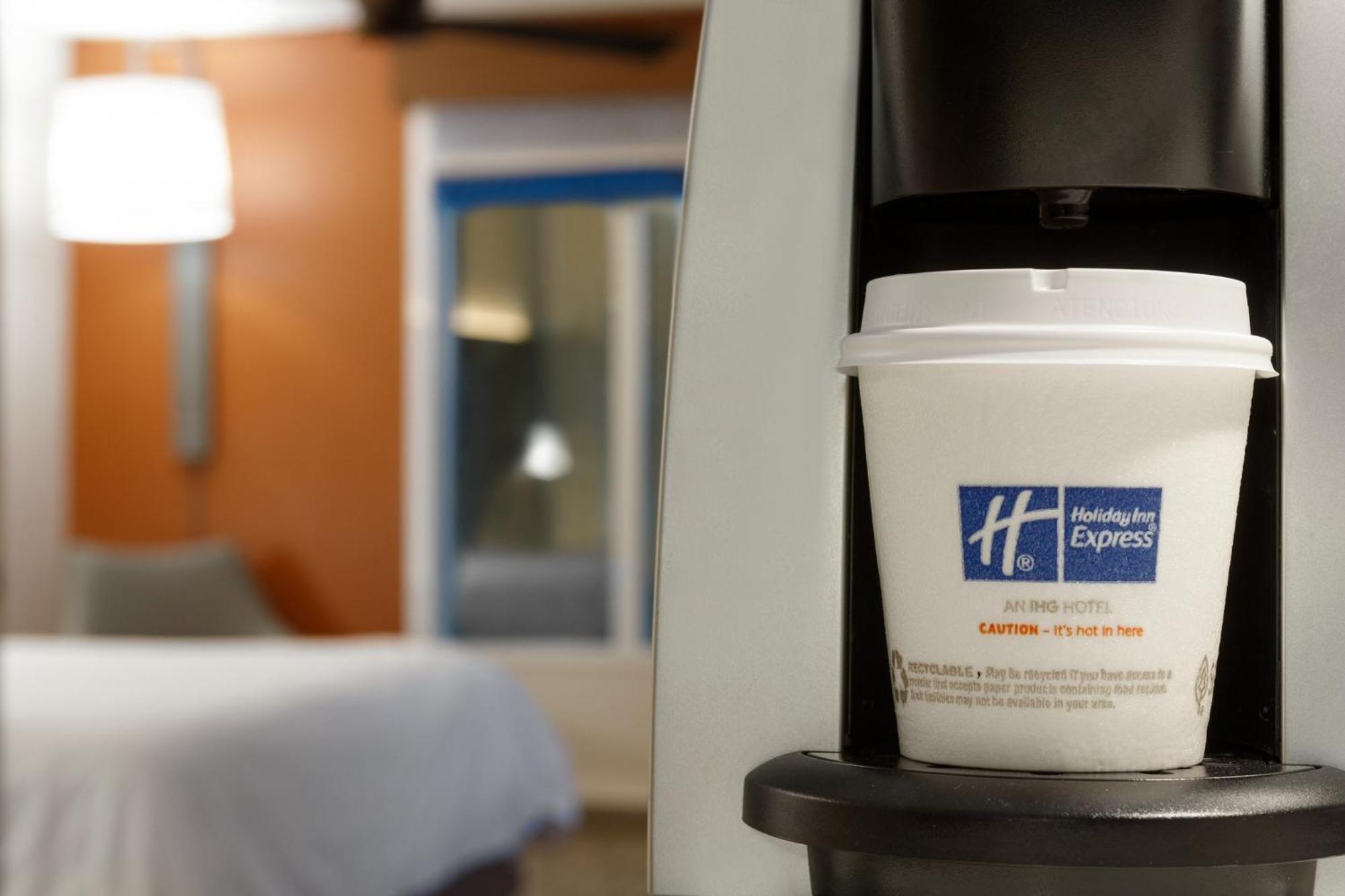Holiday Inn Express Hotel & Suites Opelika Auburn By Ihg Εξωτερικό φωτογραφία