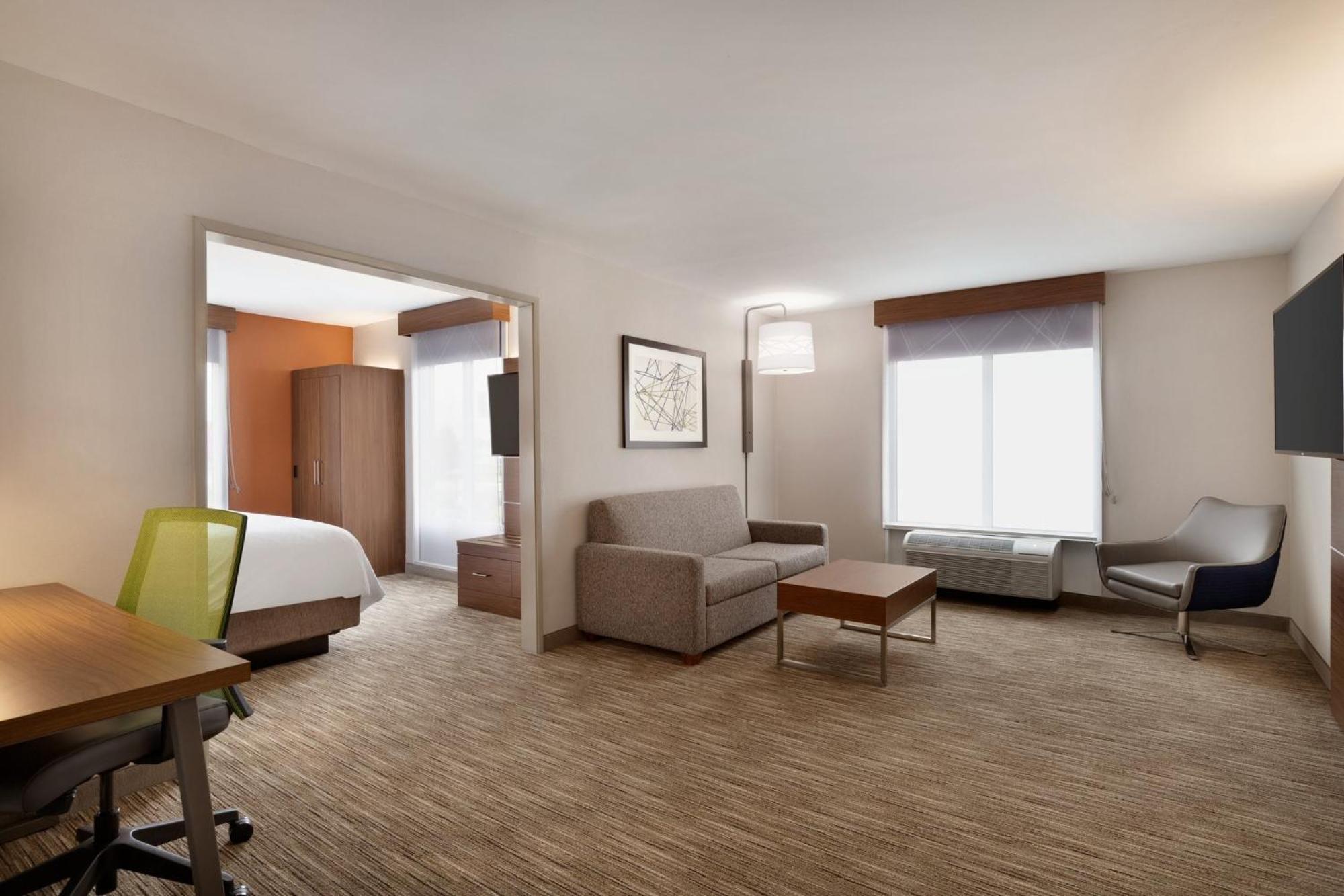 Holiday Inn Express Hotel & Suites Opelika Auburn By Ihg Εξωτερικό φωτογραφία