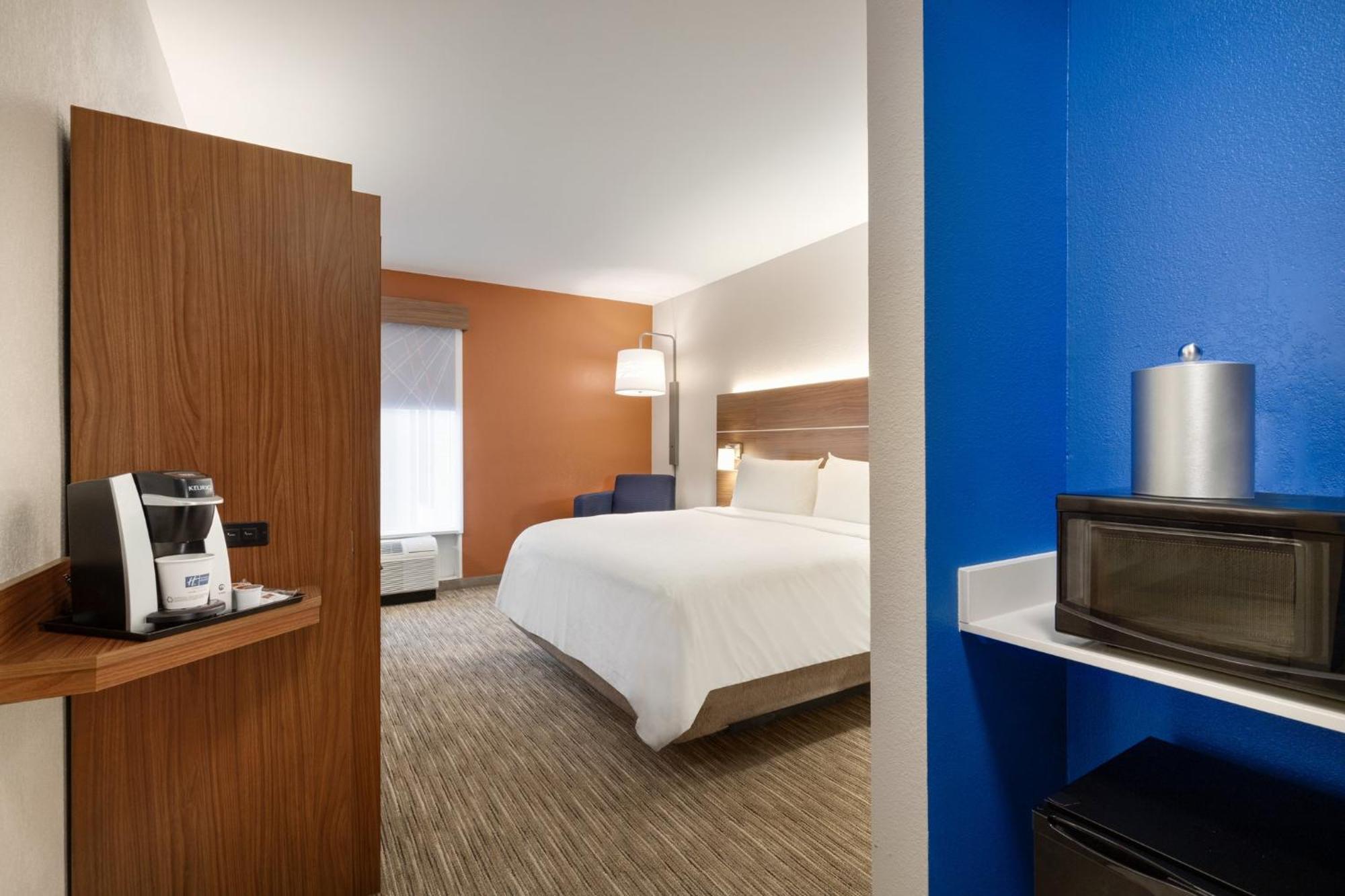 Holiday Inn Express Hotel & Suites Opelika Auburn By Ihg Εξωτερικό φωτογραφία